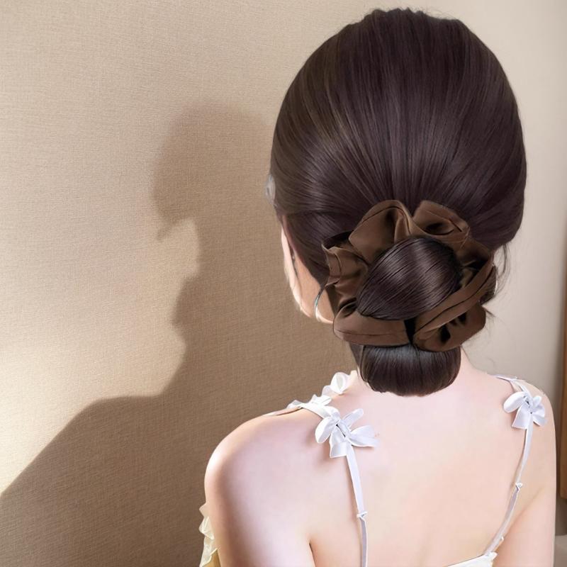 ローバンウィッグ ヘアクリップイン メッシーバン ヘアピース - Claw Clip Messy Bun Hair Piece のレビューと価格