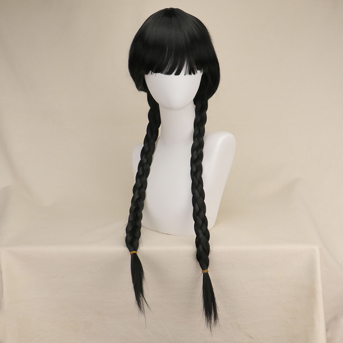 ロングゴシックコスプレウィッグ女性ロング黒三つ編み人工毛パー - Synthetic Braided Wigs For Black Women のレビューと価格