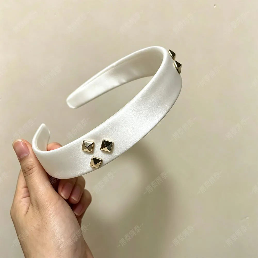 Zenless Zone Zero アストラヤオコスプレ帽子 - Hair Clips のレビューと価格