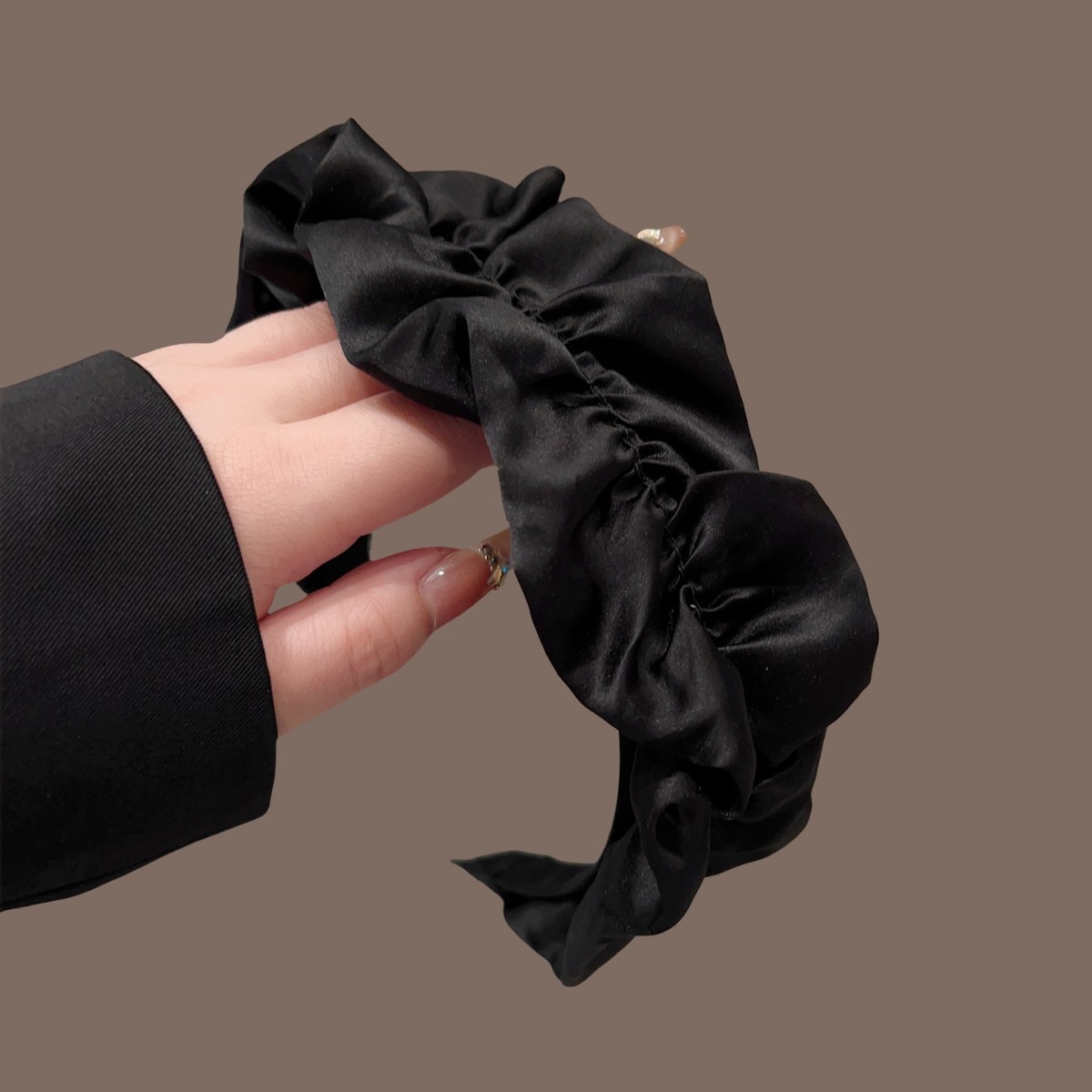 神秘的でエレガントな軽量で豪華な手作りリボン黒ハイカルバヘッ - Hair Clips のレビューと価格